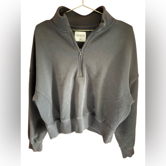 Abercrombie & Fitch Tops - Abercrombie Essential Sunday Quarter Zip Dark Gray Sweatshirt size medium